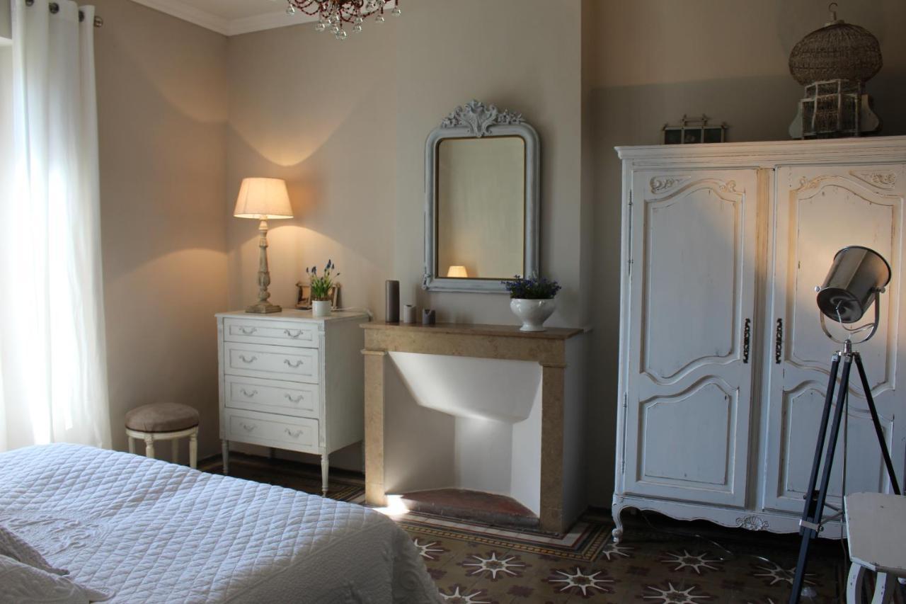 Mas Les Romarins, 10 Min D'Uzes, Piscine Et Grand Jardin Clos, Jeux, Nid De Repos Et Base Pour Activites Dans Le Gard (Adults Only) Zewnętrze zdjęcie
