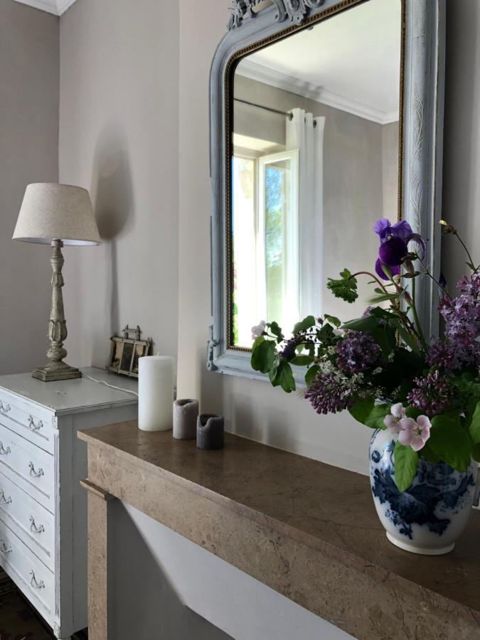 Mas Les Romarins, 10 Min D'Uzes, Piscine Et Grand Jardin Clos, Jeux, Nid De Repos Et Base Pour Activites Dans Le Gard (Adults Only) Zewnętrze zdjęcie